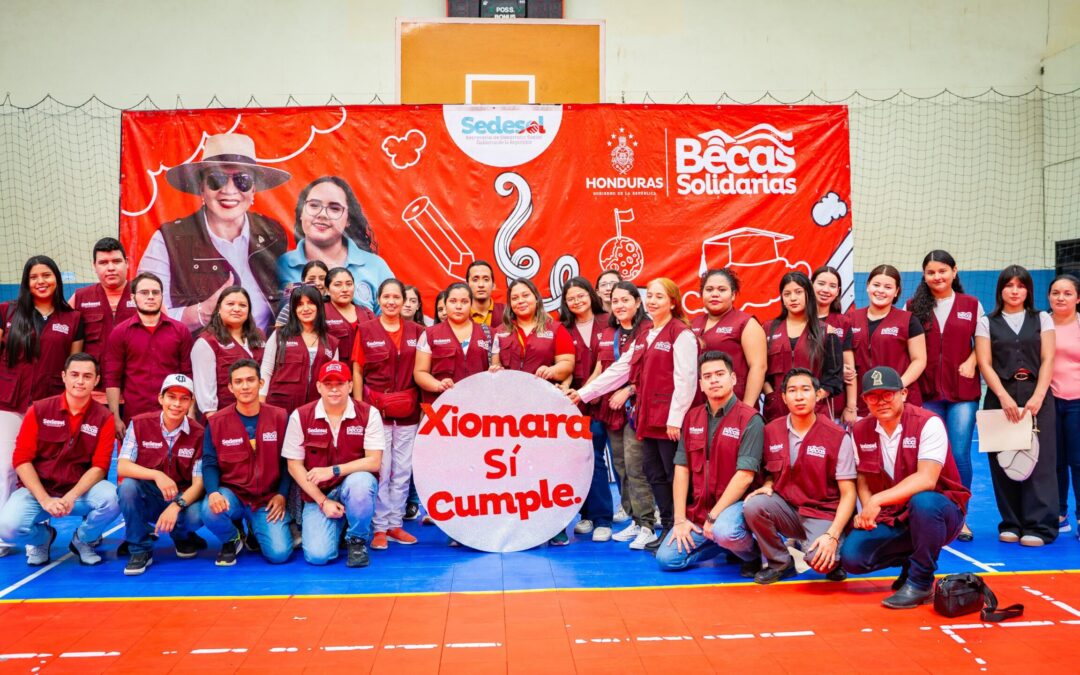 LA SEDESOL INICIA FIRMA DE CONTRATOS DE BECAS SOLIDARIAS POR REINGRESO 2025 A BECARIOS DE OCCIDENTE DEL PAÍS.